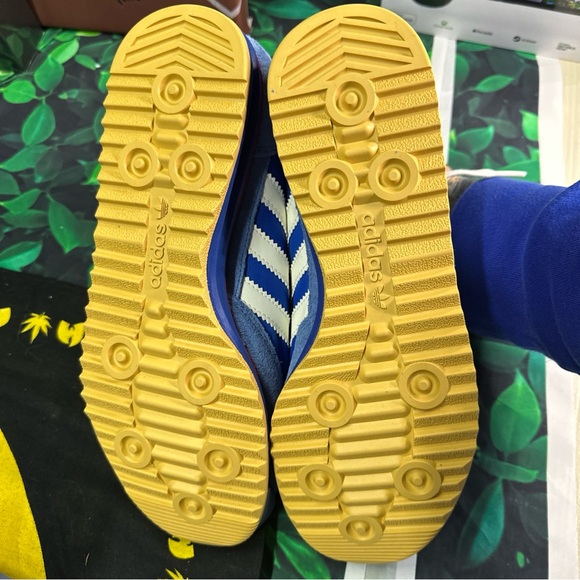 Adidas SL 72 Blue and Cream Sneakers Size 7M/8W NIB - Picture 6 of 7